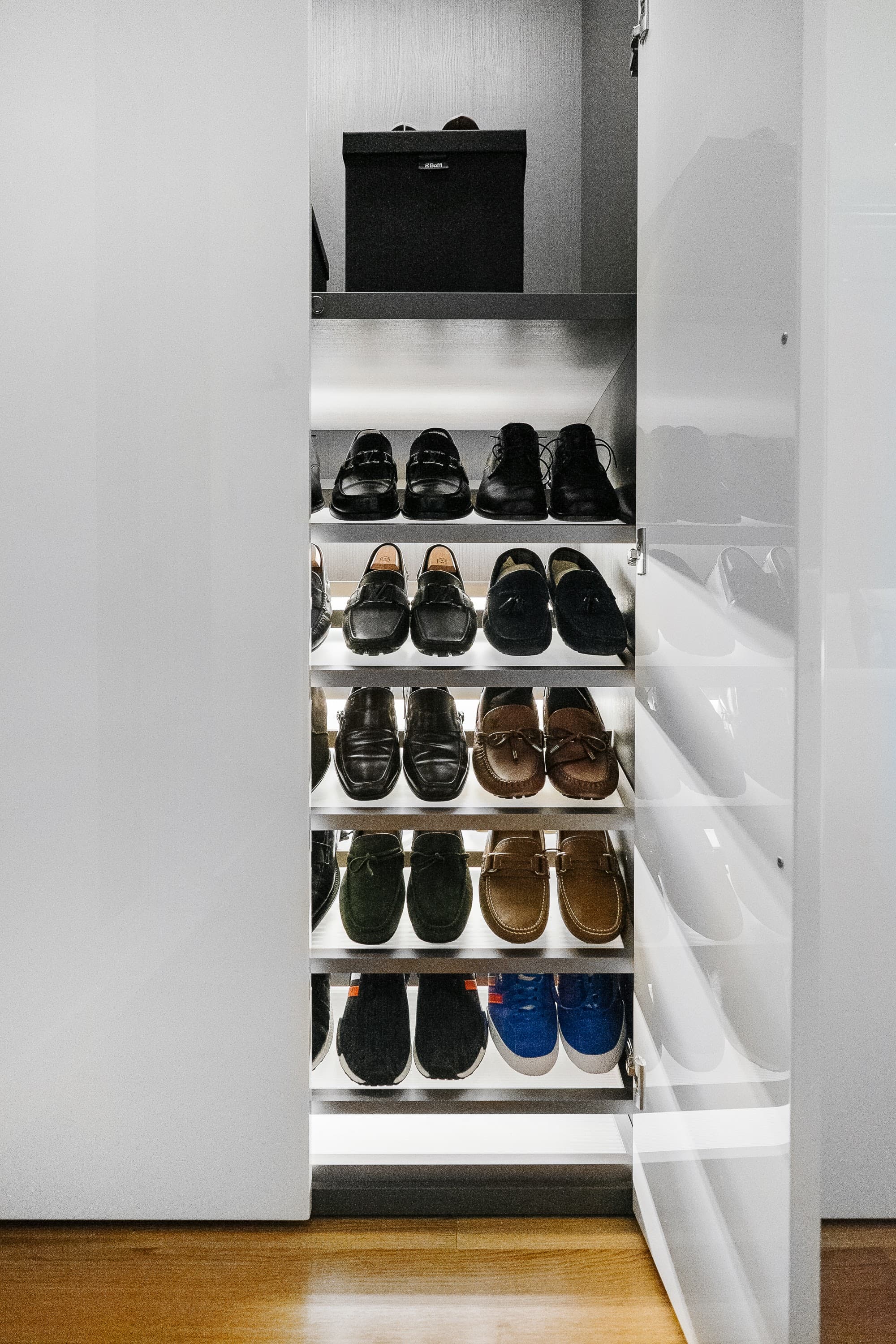 Antibes Wardrobe Taguig City 0